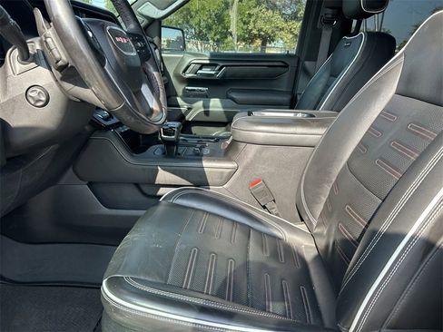Used 2022 GMC Sierra 1500 AT4X image 11
