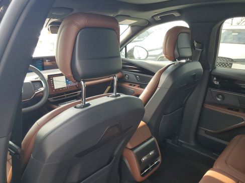 New 2026 Lincoln Nautilus Reserve w/ Jet Appearance Package image 29