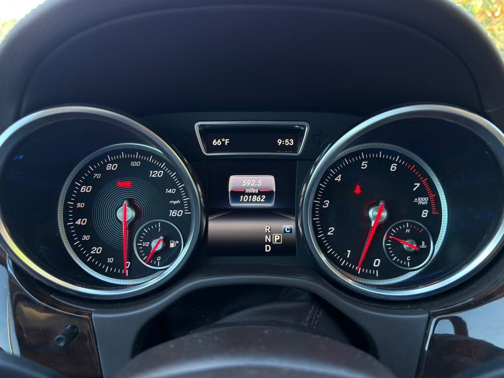 Used 2019 Mercedes-Benz GLS 450 4MATIC image 16