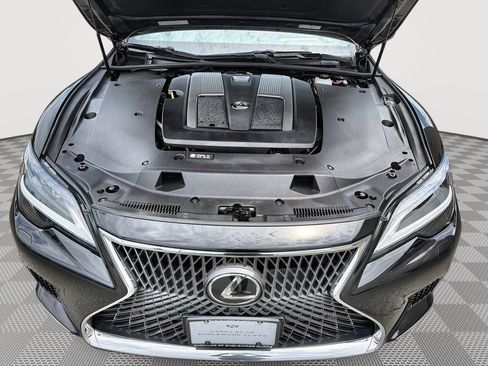 Used 2023 Lexus LS 500 AWD w/ Luxury Package image 18