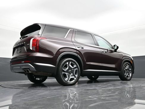 Used 2023 Hyundai Palisade SEL image 25