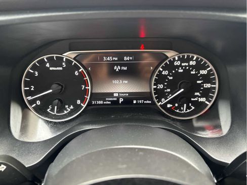 Used 2023 Nissan Rogue SV FWD image 28