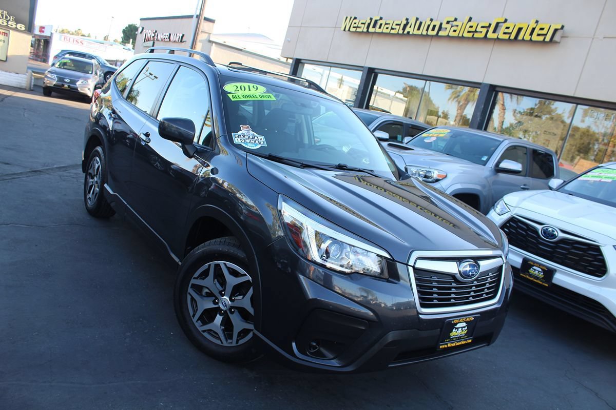 Used 2019 Subaru Forester Premium w/ All-Weather Package AWD/4WD image 38