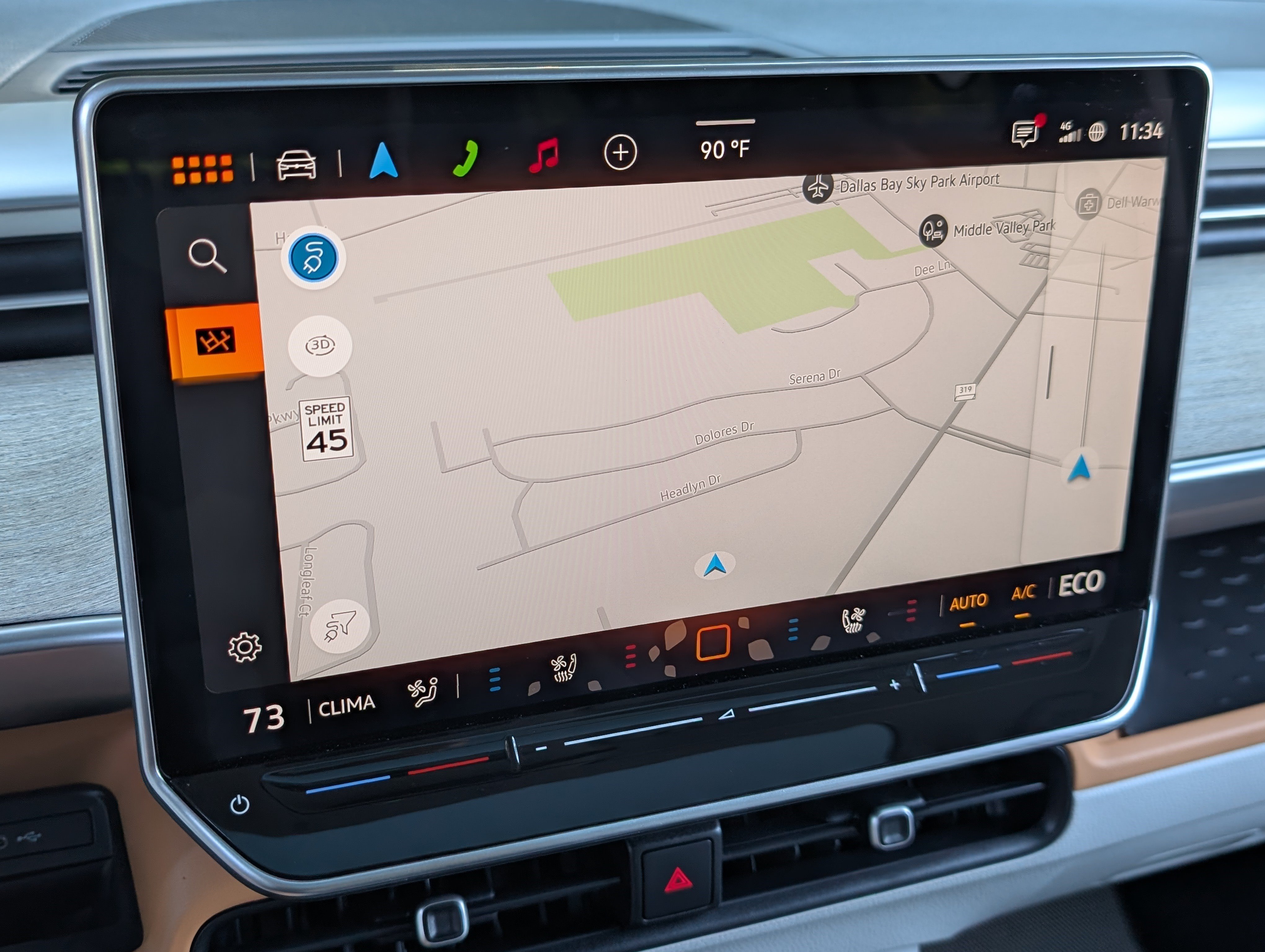 Used 2025 Volkswagen ID. Buzz 1st Edition RWD image 28