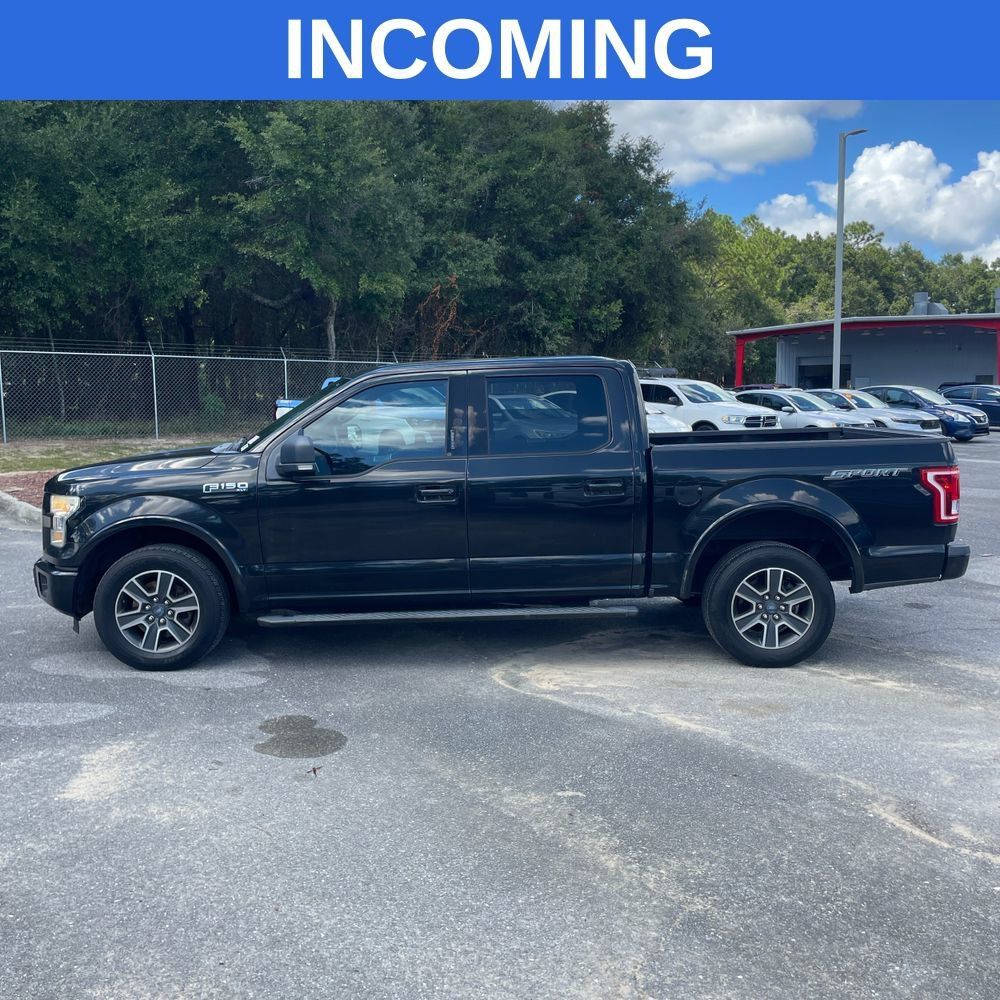 Used 2015 Ford F150 XLT w/ Equipment Group 302A Luxury RWD image 4