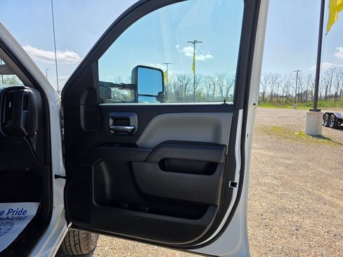 Used 2019 Chevrolet Silverado 2500 W/T w/ WT Convenience Package AWD/4WD image 29