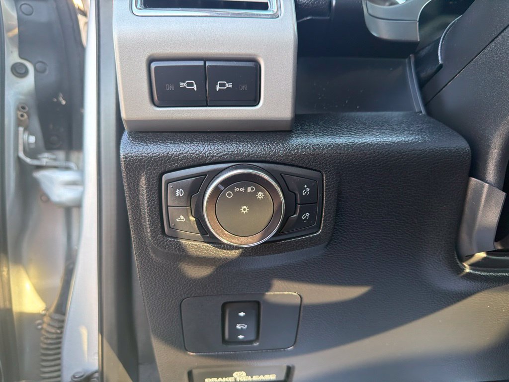 Used 2017 Ford F250 Lariat w/ Tow Technology Bundle AWD/4WD image 10