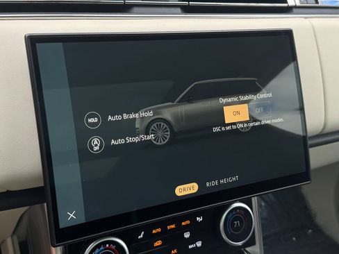 Used 2022 Land Rover Range Rover SE image 73