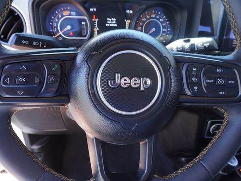 Used 2024 Jeep Wrangler Unlimited Sport AWD/4WD image 20