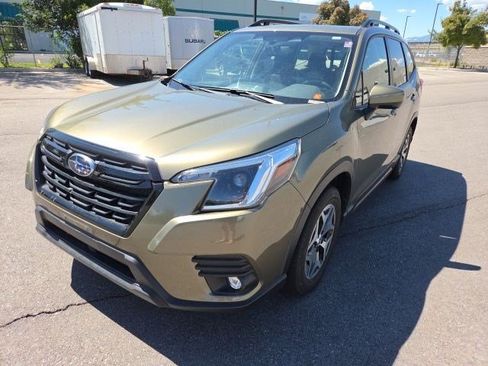 Used 2024 Subaru Forester Premium AWD/4WD image 8