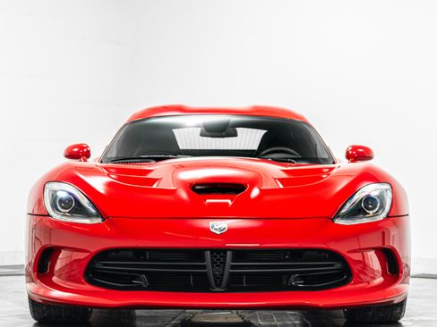Used 2013 SRT Viper SRT-10 w/ Track Pkg RWD image 4