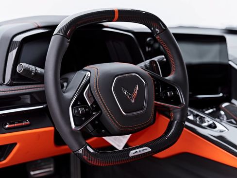 Used 2025 Chevrolet Corvette Z06 RWD image 53