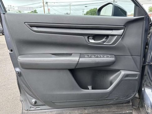 Used 2024 Honda CR-V Sport image 8