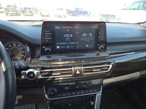 Used 2021 Kia Seltos EX image 10