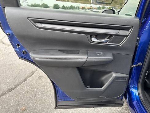 Used 2023 Honda CR-V Sport image 32