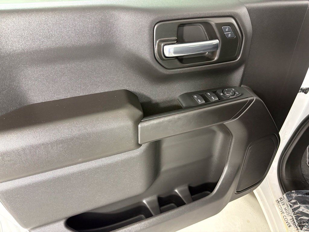 Certified 2024 Chevrolet Silverado 1500 Custom RWD image 15