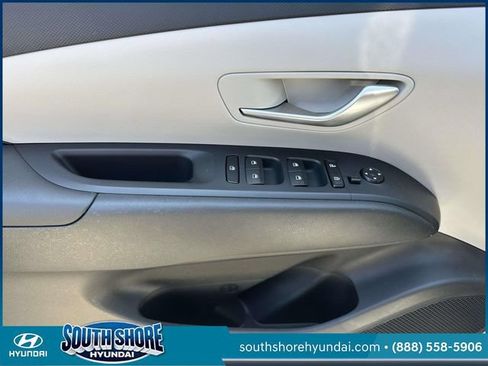 Certified 2024 Hyundai Tucson SE AWD/4WD image 18