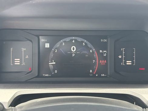 Certified 2024 Toyota Tacoma SR5 AWD/4WD image 14