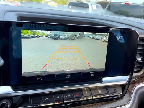 Used 2023 Chevrolet Silverado 1500 LT w/ Convenience Package II image 26