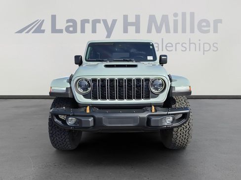 Used 2024 Jeep Wrangler Unlimited Rubicon 392 image 8