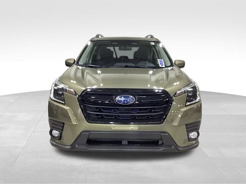 Certified 2022 Subaru Forester Premium image 11