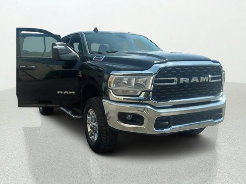 Used 2024 RAM 2500 Big Horn AWD/4WD image 8