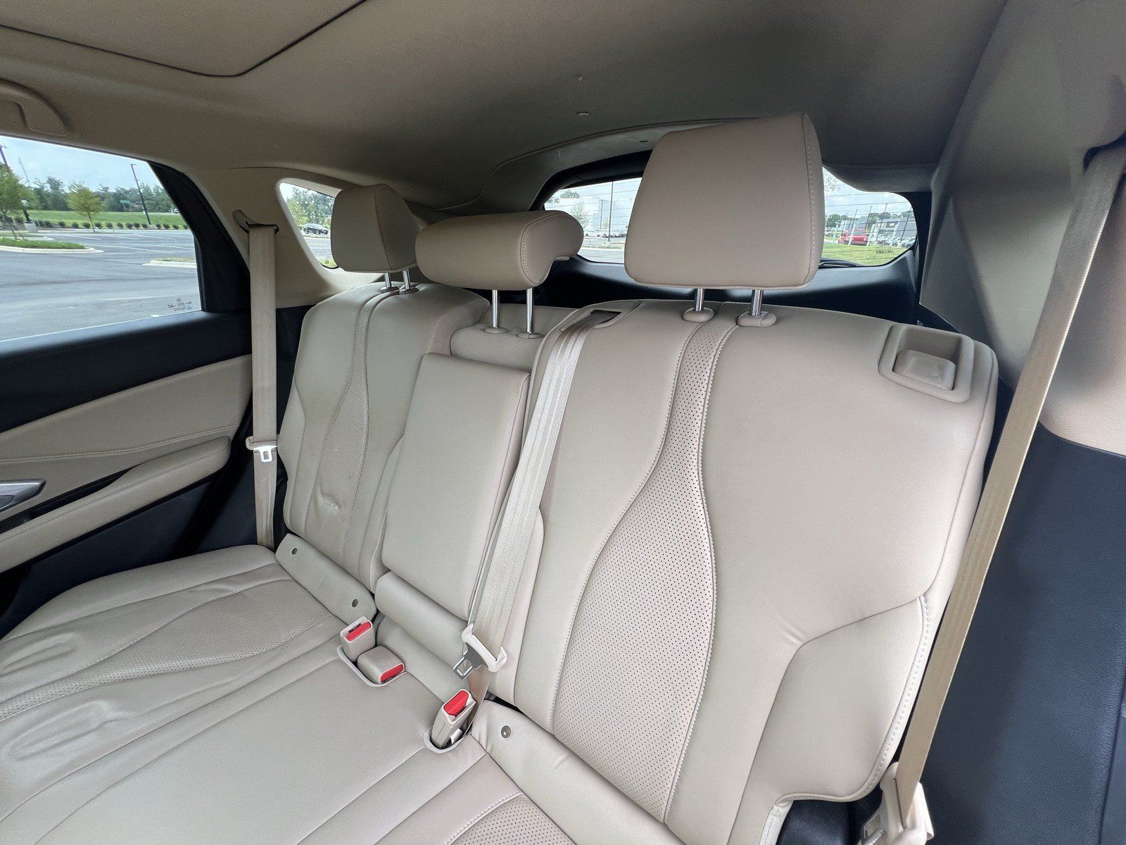 Used 2023 Acura RDX w/ Technology Package FWD image 33