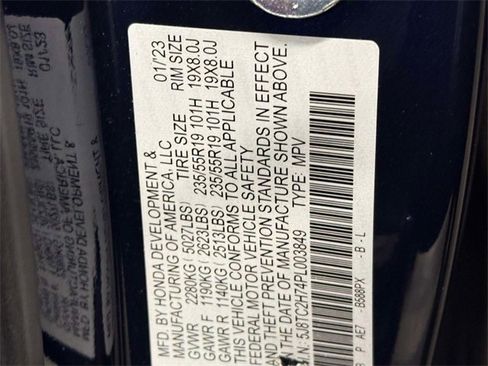 Used 2023 Acura RDX AWD w/ Advance Package image 17