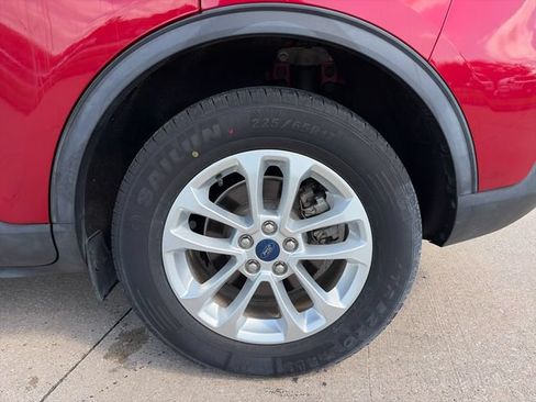 Used 2021 Ford Escape SE w/ Cold Weather Package AWD/4WD image 37
