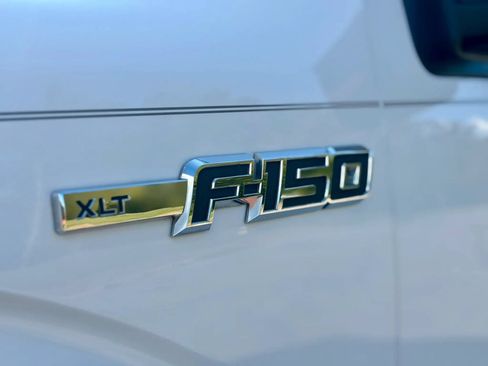 Used 2014 Ford F150 XLT w/ Equipment Group 302A Luxury AWD/4WD image 12