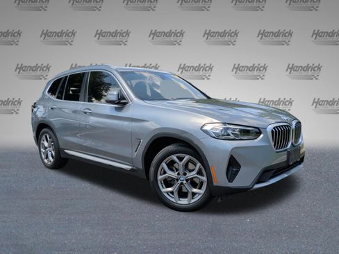 Used 2024 BMW X3 sDrive30i w/ Convenience Package RWD image 2