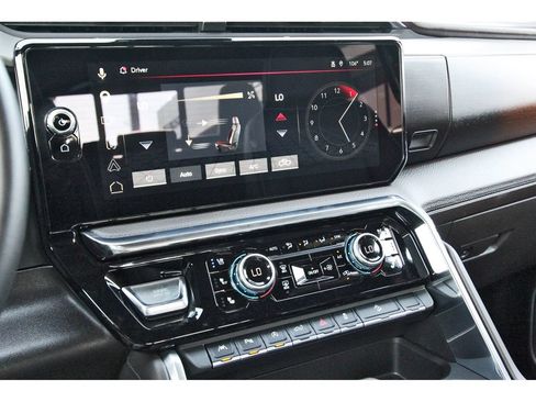 Used 2025 GMC Sierra 1500 Denali w/ Denali Reserve Package AWD/4WD image 27