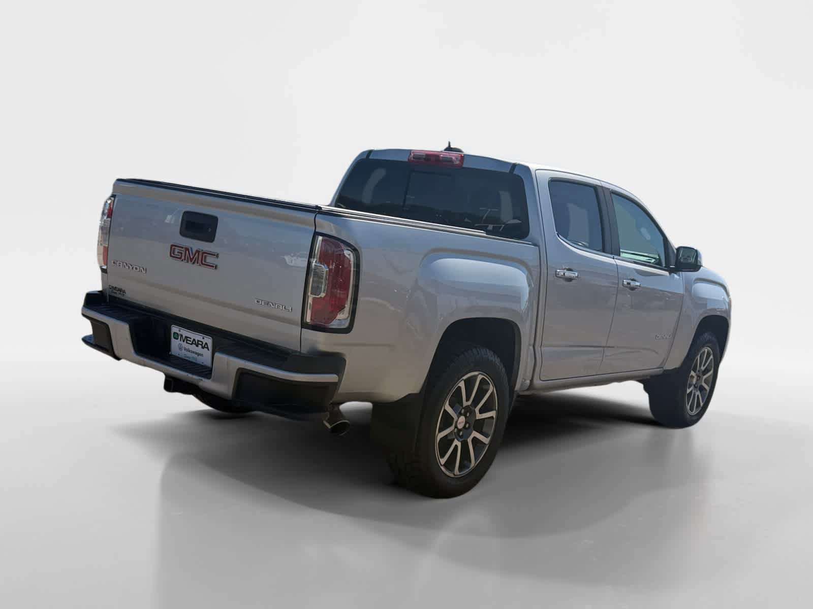 Used 2018 GMC Canyon Denali AWD/4WD image 5
