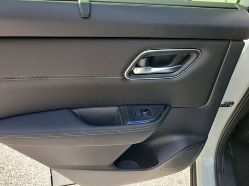 New 2026 Nissan Rogue Platinum AWD/4WD image 15