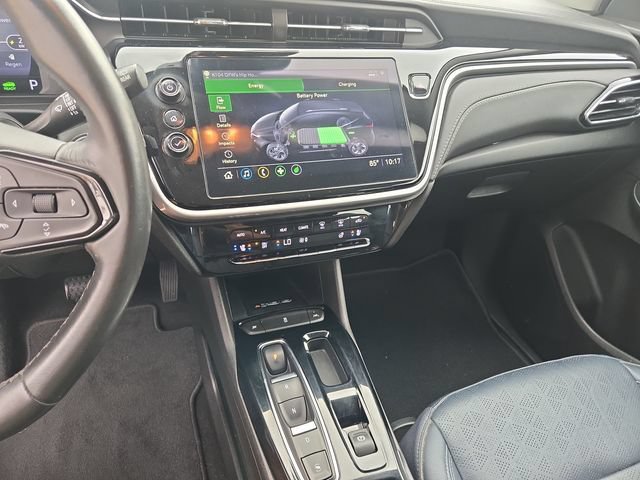 Used 2022 Chevrolet Bolt EUV LT w/ Convenience Package FWD image 11