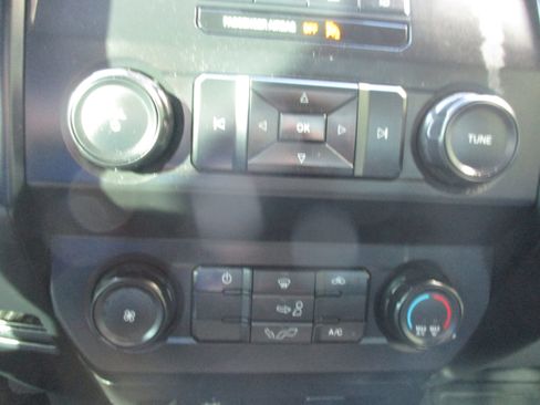 Used 2020 Ford F150 XL w/ Equipment Group 101A Mid image 11