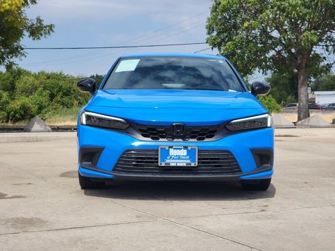 Used 2024 Honda Civic Sport image 2