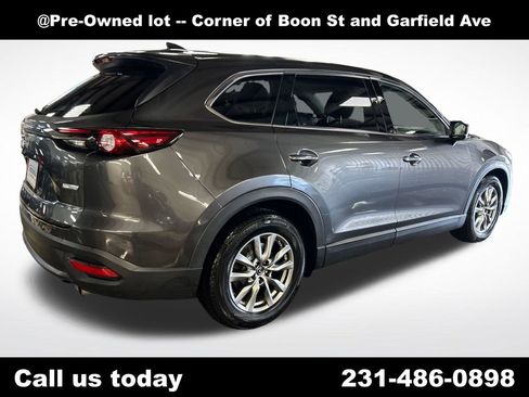 Used 2018 MAZDA CX-9 Touring FWD image 10