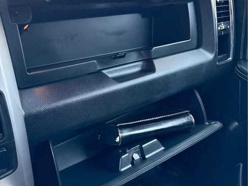 Used 2017 RAM 1500 Laramie w/ Convenience Group AWD/4WD image 27