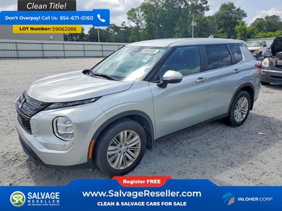 Used 2024 Mitsubishi Outlander ES