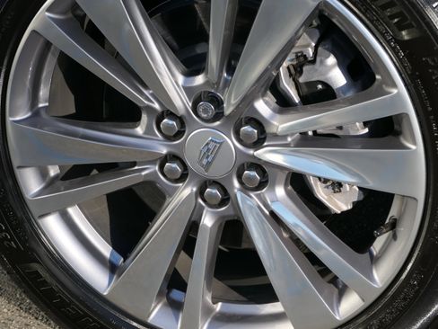 New 2025 Cadillac XT6 Premium Luxury image 12