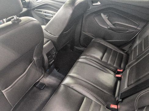 Used 2017 Ford Escape Titanium AWD/4WD image 22