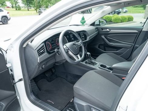 Certified 2020 Volkswagen Jetta S FWD image 18