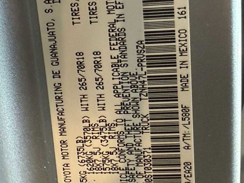 Used 2025 Toyota Tacoma TRD Off-Road w/ TRD Off Road Premium Package image 22