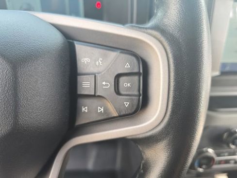Used 2023 Ford Bronco Badlands image 18