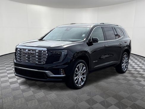 Used 2025 GMC Acadia Denali w/ Super Cruise Package AWD/4WD image 3