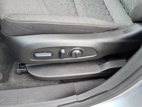 Certified 2024 Chevrolet Equinox LT AWD/4WD image 18