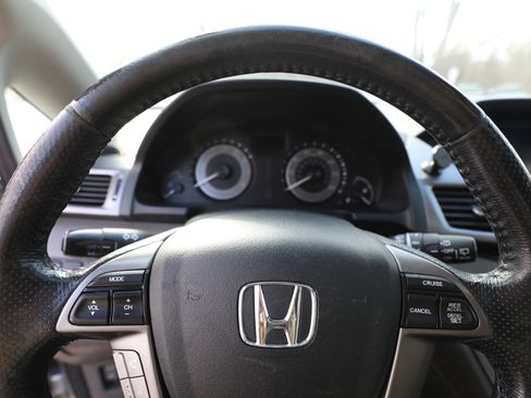 Used 2014 Honda Odyssey EX-L image 27