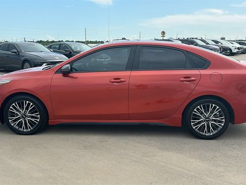 Used 2024 Kia Forte GT-Line w/ GT-Line Premium Package FWD image 11