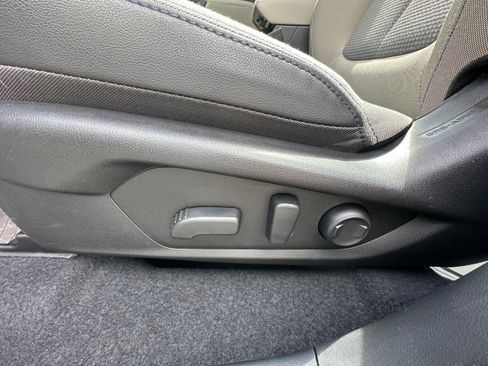 Used 2025 Subaru Forester Premium w/ Convenience Package #1 AWD/4WD image 22